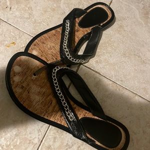 Black size 9 women sandals by kali